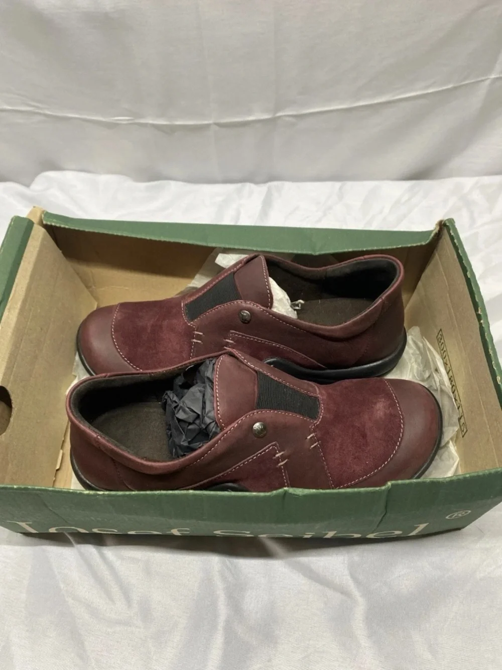 Josef Seibel Men's Slip-On Loafers in Burgundy